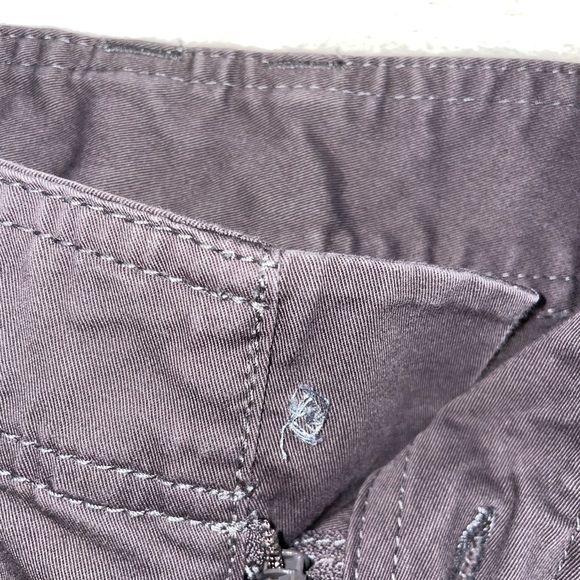 Columbia Pants (first 2 pictures are the truer color-dark gray) - Picture 6 of 9